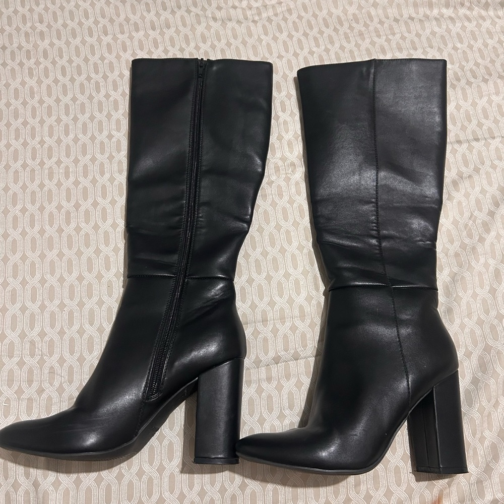 Elegant Knee High Black Women's Boots